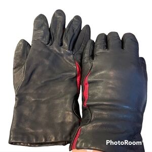 DANIER Black Short Leather Gloves